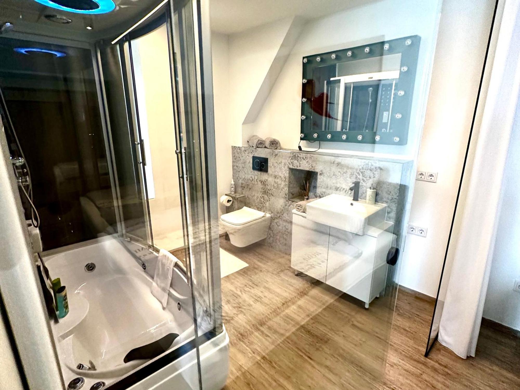 Beefree Whirlpoolsuite34-Free Parking & Fast Internet Passau Kültér fotó