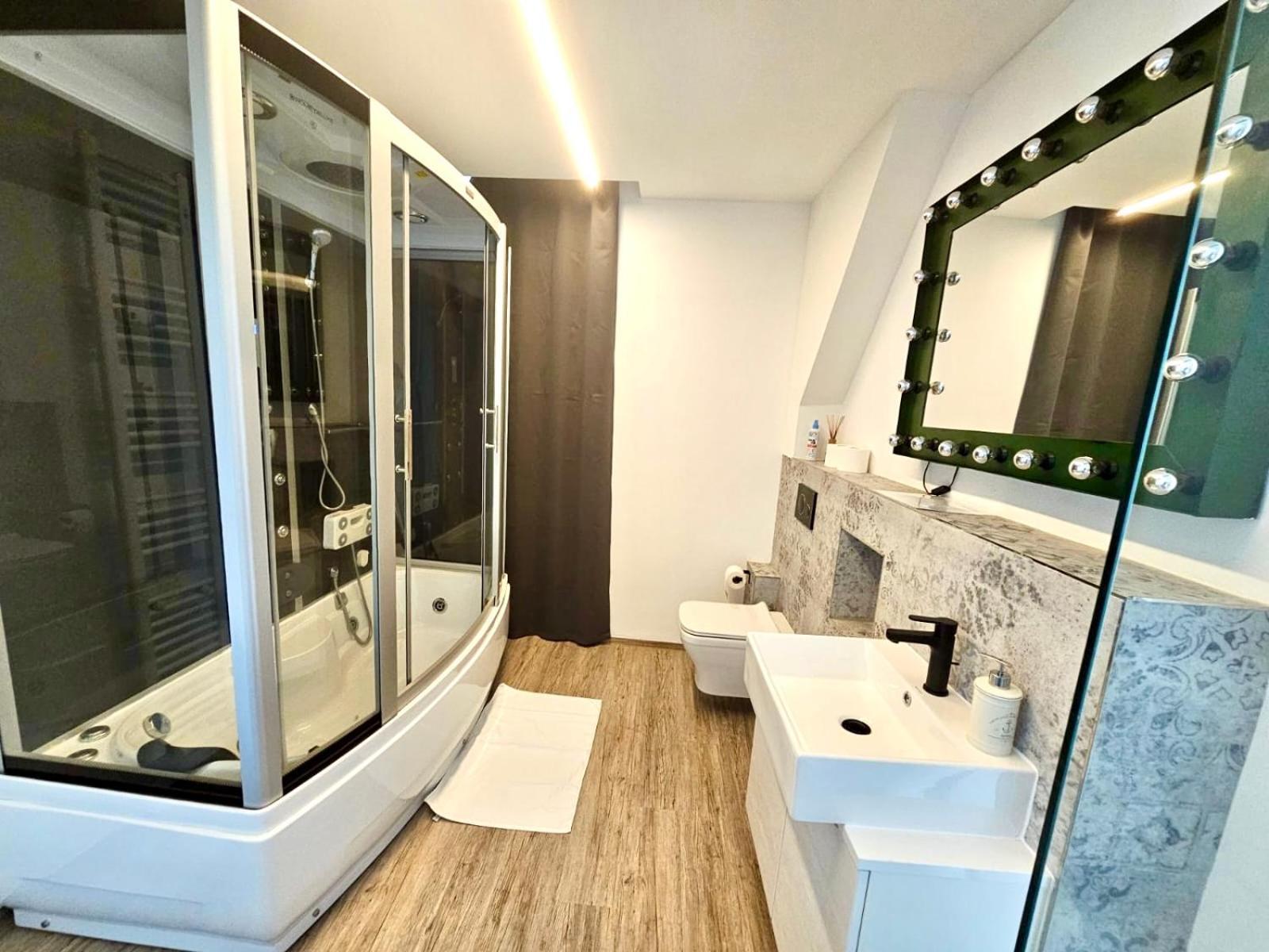 Beefree Whirlpoolsuite34-Free Parking & Fast Internet Passau Kültér fotó